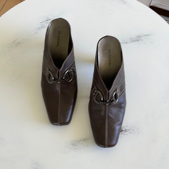 💥SALE💥Merona heels - Picture 2 of 7